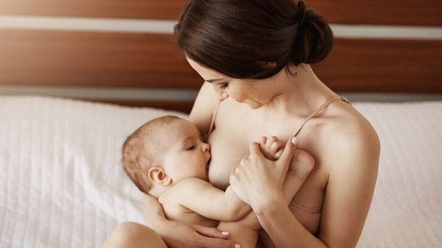 Breastfeeding: A Comprehensive Guide for New Moms